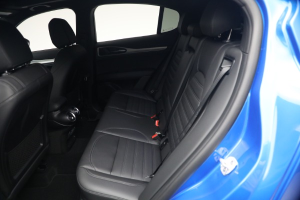 New 2026 Alfa Romeo Stelvio Veloce for sale $60,694 at Pagani of Greenwich in Greenwich CT 06830 18