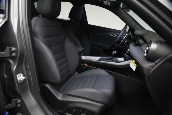 New 2026 Alfa Romeo Tonale Veloce for sale $50,035 at Pagani of Greenwich in Greenwich CT 06830 16