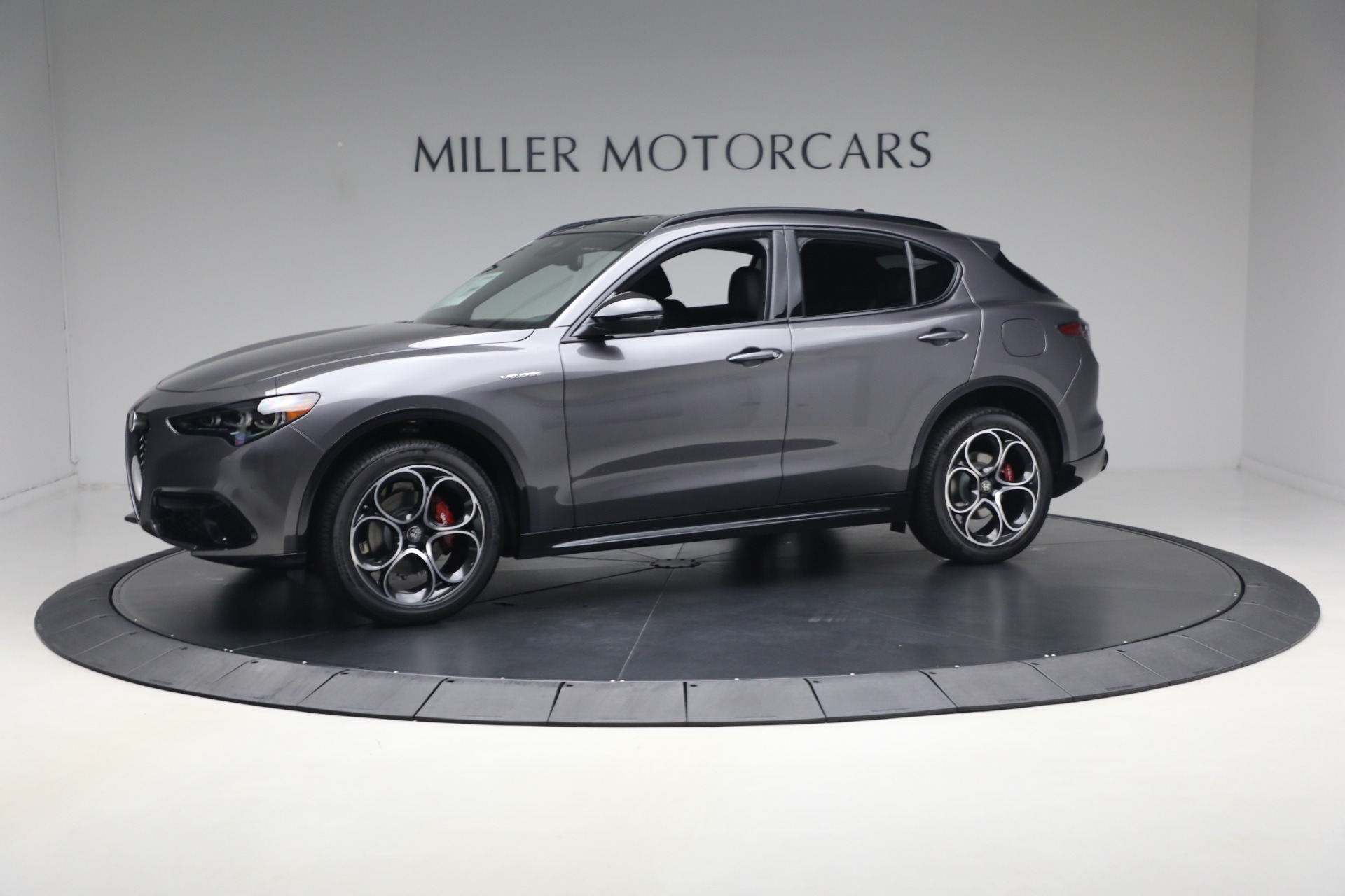 New 2026 Alfa Romeo Stelvio Veloce for sale $61,965 at Pagani of Greenwich in Greenwich CT 06830 1