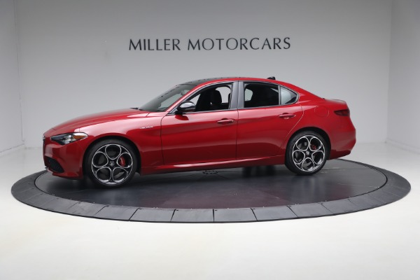 Used 2023 Alfa Romeo Giulia Veloce for sale $33,900 at Pagani of Greenwich in Greenwich CT 06830 2