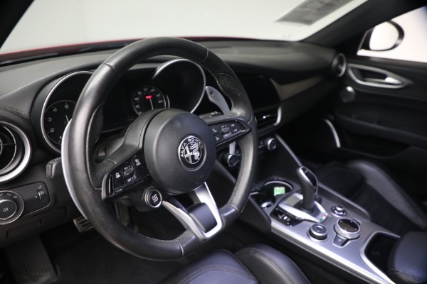 Used 2023 Alfa Romeo Giulia Veloce for sale $33,900 at Pagani of Greenwich in Greenwich CT 06830 22