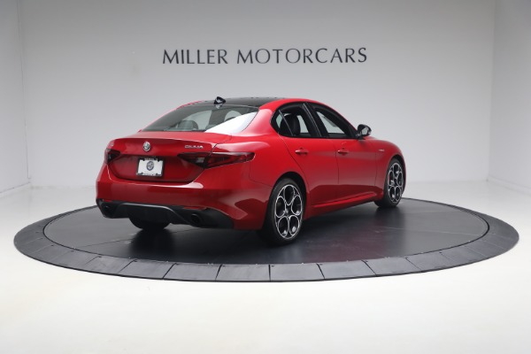 Used 2023 Alfa Romeo Giulia Veloce for sale $33,900 at Pagani of Greenwich in Greenwich CT 06830 7