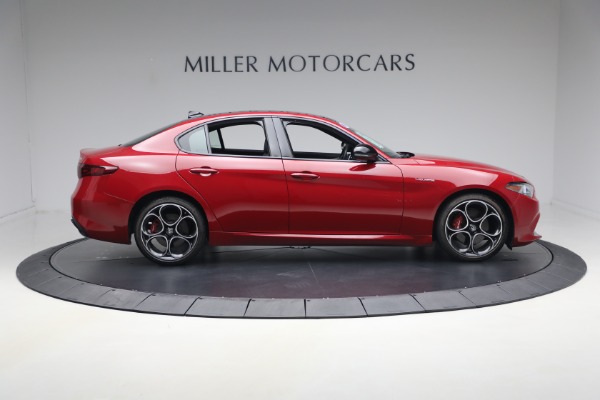 Used 2023 Alfa Romeo Giulia Veloce for sale $33,900 at Pagani of Greenwich in Greenwich CT 06830 9