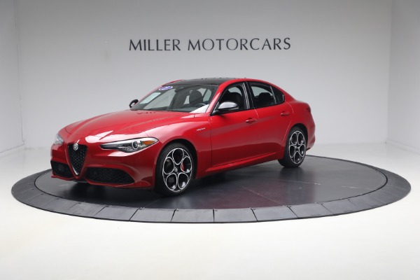 Used 2023 Alfa Romeo Giulia Veloce for sale $33,900 at Pagani of Greenwich in Greenwich CT 06830 1