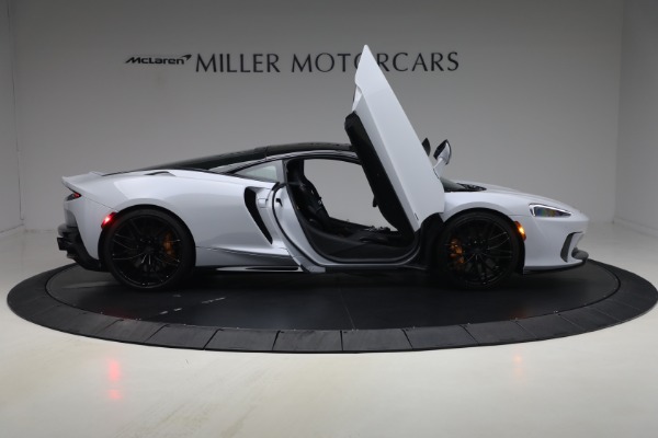 Used 2025 McLaren GTS Performance for sale $189,900 at Pagani of Greenwich in Greenwich CT 06830 17