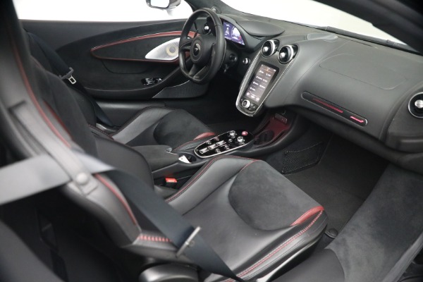 Used 2025 McLaren GTS Performance for sale $189,900 at Pagani of Greenwich in Greenwich CT 06830 26