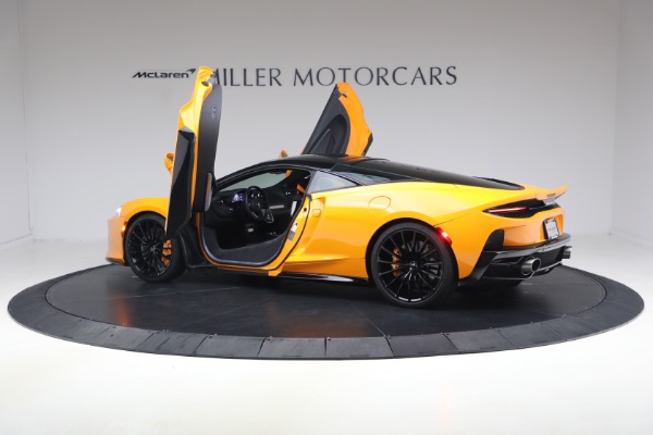 Used 2023 McLaren GT for sale $166,900 at Pagani of Greenwich in Greenwich CT 06830 28