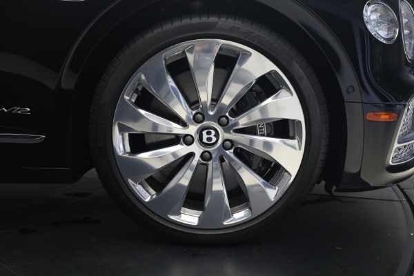 Used 2022 Bentley Flying Spur W12 for sale $195,900 at Pagani of Greenwich in Greenwich CT 06830 17