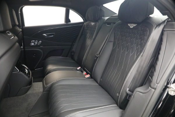 Used 2022 Bentley Flying Spur W12 for sale $195,900 at Pagani of Greenwich in Greenwich CT 06830 24