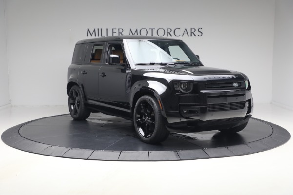 Used 2024 Land Rover Defender 110 V8 P525 for sale $84,900 at Pagani of Greenwich in Greenwich CT 06830 11