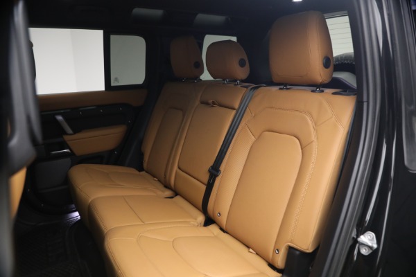 Used 2024 Land Rover Defender 110 V8 P525 for sale $84,900 at Pagani of Greenwich in Greenwich CT 06830 20