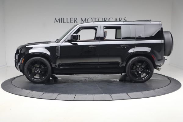 Used 2024 Land Rover Defender 110 V8 P525 for sale $84,900 at Pagani of Greenwich in Greenwich CT 06830 3
