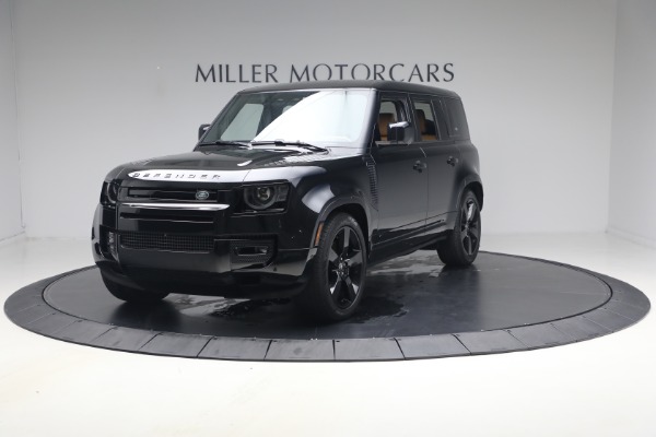 Used 2024 Land Rover Defender 110 V8 P525 for sale $84,900 at Pagani of Greenwich in Greenwich CT 06830 1
