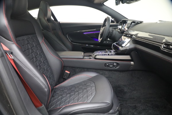 Used 2026 Aston Martin Vanquish for sale $455,900 at Pagani of Greenwich in Greenwich CT 06830 18