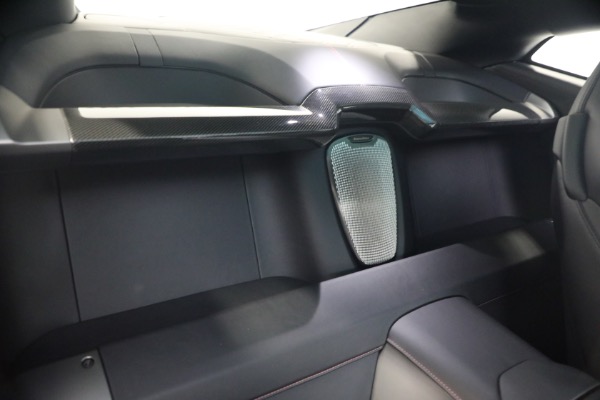 Used 2026 Aston Martin Vanquish for sale $455,900 at Pagani of Greenwich in Greenwich CT 06830 20