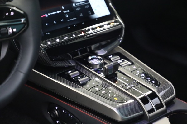 Used 2026 Aston Martin Vanquish for sale $455,900 at Pagani of Greenwich in Greenwich CT 06830 23
