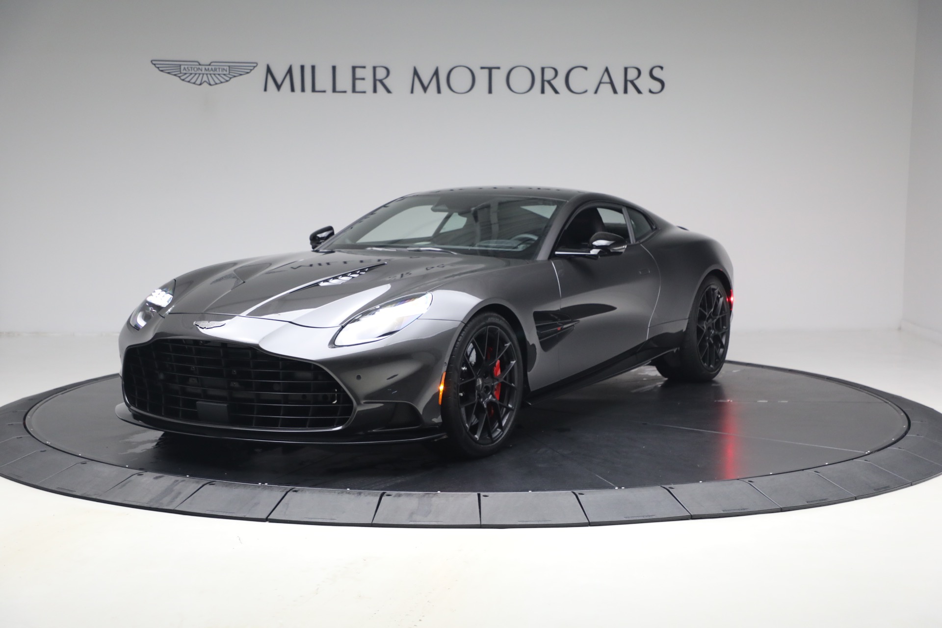 Used 2026 Aston Martin Vanquish for sale $455,900 at Pagani of Greenwich in Greenwich CT 06830 1