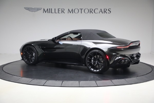 New 2026 Aston Martin Vantage S Roadster for sale $263,900 at Pagani of Greenwich in Greenwich CT 06830 16