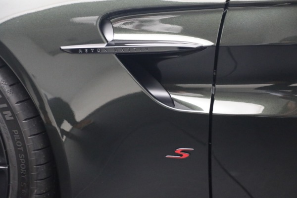 New 2026 Aston Martin Vantage S Roadster for sale $263,900 at Pagani of Greenwich in Greenwich CT 06830 28