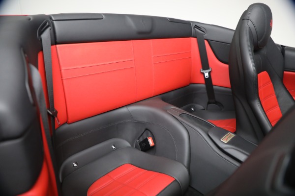 Used 2017 Ferrari California T for sale $163,900 at Pagani of Greenwich in Greenwich CT 06830 20
