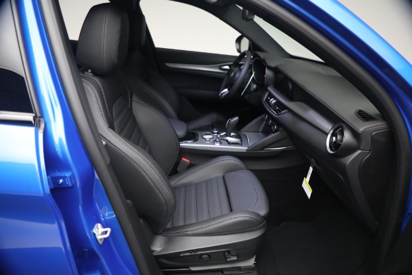 New 2026 Alfa Romeo Stelvio Veloce for sale $61,965 at Pagani of Greenwich in Greenwich CT 06830 15
