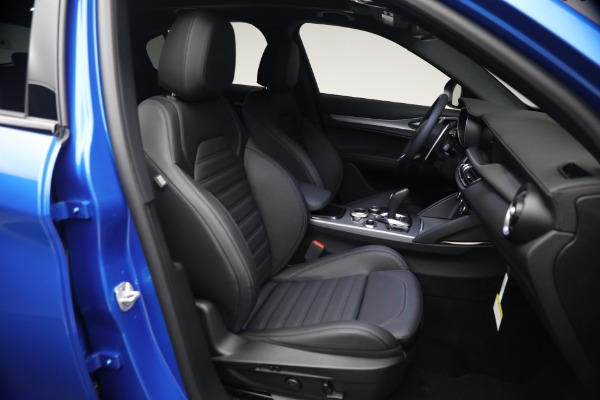 New 2026 Alfa Romeo Stelvio Veloce for sale $61,965 at Pagani of Greenwich in Greenwich CT 06830 16