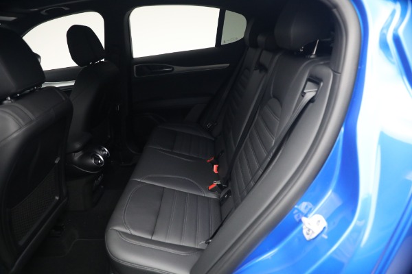 New 2026 Alfa Romeo Stelvio Veloce for sale $61,965 at Pagani of Greenwich in Greenwich CT 06830 18