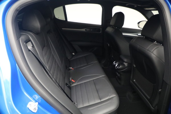 New 2026 Alfa Romeo Stelvio Veloce for sale $61,965 at Pagani of Greenwich in Greenwich CT 06830 21