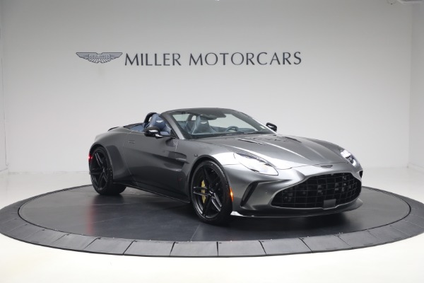 New 2026 Aston Martin Vantage S Roadster for sale $295,000 at Pagani of Greenwich in Greenwich CT 06830 11