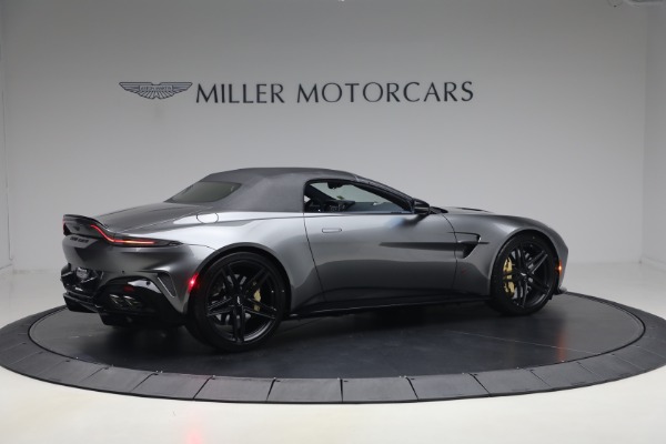 New 2026 Aston Martin Vantage S Roadster for sale $295,000 at Pagani of Greenwich in Greenwich CT 06830 20