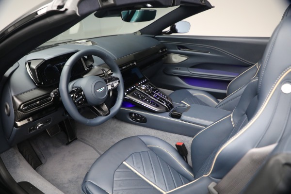 New 2026 Aston Martin Vantage S Roadster for sale $295,000 at Pagani of Greenwich in Greenwich CT 06830 25