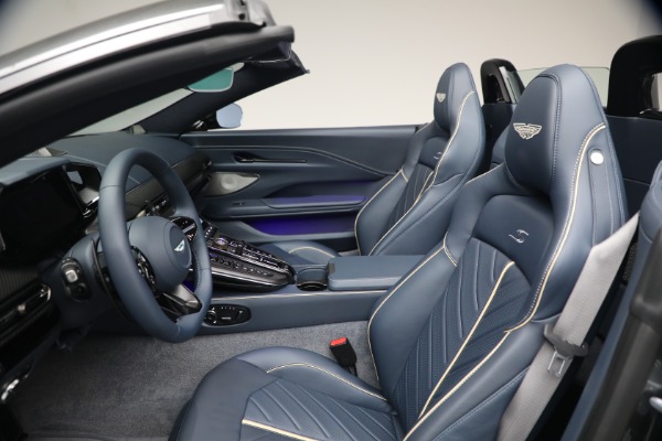 New 2026 Aston Martin Vantage S Roadster for sale $295,000 at Pagani of Greenwich in Greenwich CT 06830 26