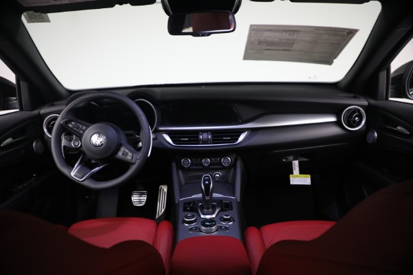 New 2026 Alfa Romeo Stelvio for sale $62,715 at Pagani of Greenwich in Greenwich CT 06830 21
