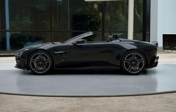 New 2026 Aston Martin Vantage S Roadster for sale $255,400 at Pagani of Greenwich in Greenwich CT 06830 2