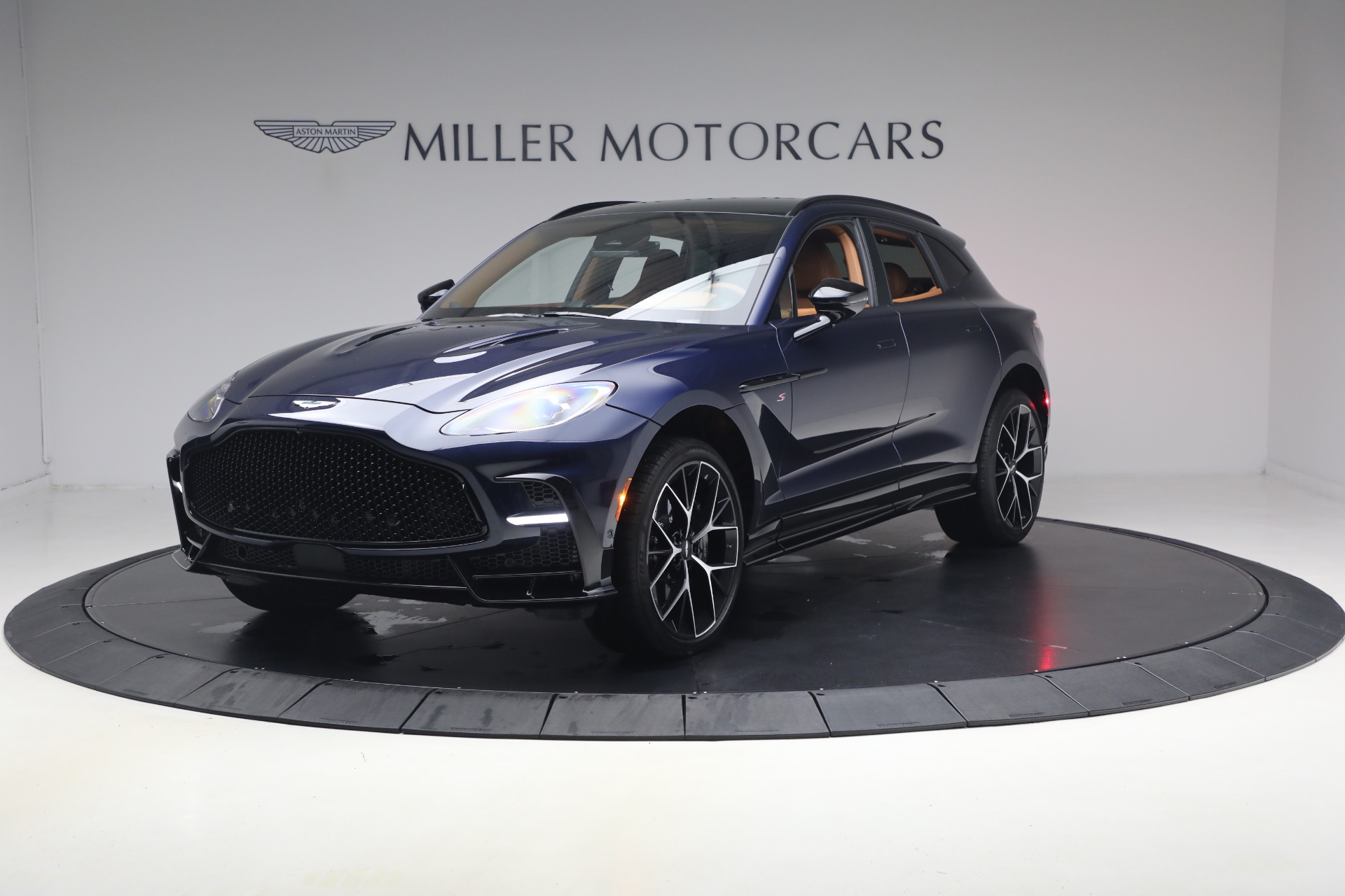New 2026 Aston Martin DBX S for sale $289,900 at Pagani of Greenwich in Greenwich CT 06830 1