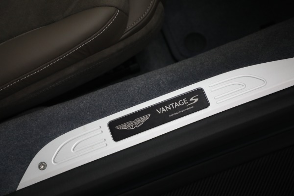 New 2026 Aston Martin Vantage S for sale $257,880 at Pagani of Greenwich in Greenwich CT 06830 27