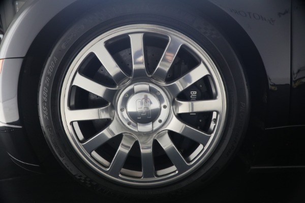 Used 2006 Bugatti Veyron 16.4 for sale Call for price at Pagani of Greenwich in Greenwich CT 06830 25