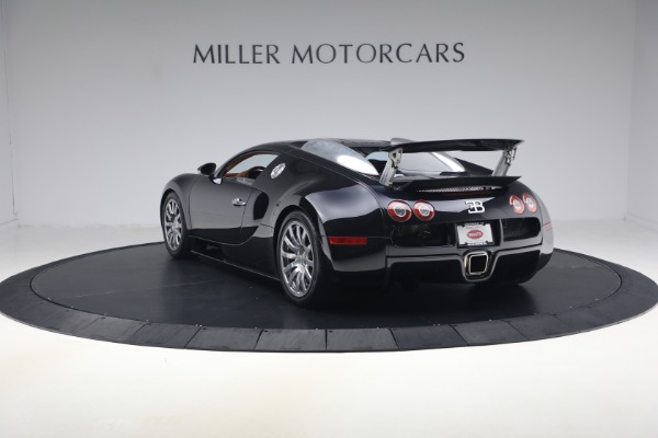 Used 2006 Bugatti Veyron 16.4 for sale Call for price at Pagani of Greenwich in Greenwich CT 06830 5
