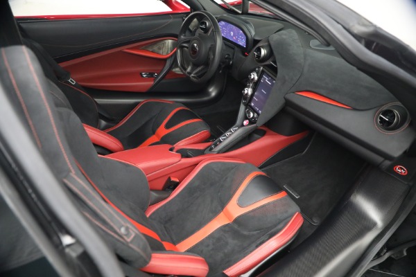 Used 2019 McLaren 720S Performance for sale $275,900 at Pagani of Greenwich in Greenwich CT 06830 25