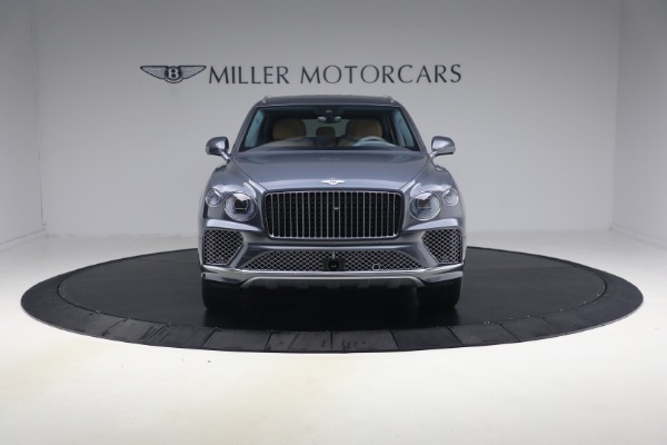 Used 2026 Bentley Bentayga EWB Azure V8 for sale $279,900 at Pagani of Greenwich in Greenwich CT 06830 12