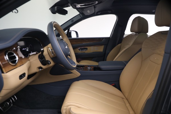 Used 2026 Bentley Bentayga EWB Azure V8 for sale $279,900 at Pagani of Greenwich in Greenwich CT 06830 19