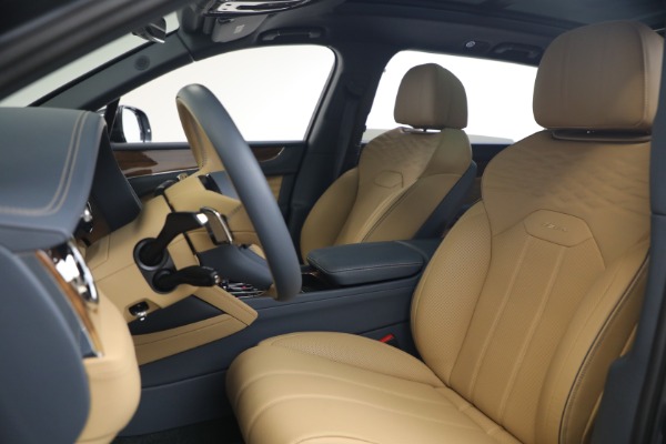 Used 2026 Bentley Bentayga EWB Azure V8 for sale $279,900 at Pagani of Greenwich in Greenwich CT 06830 20