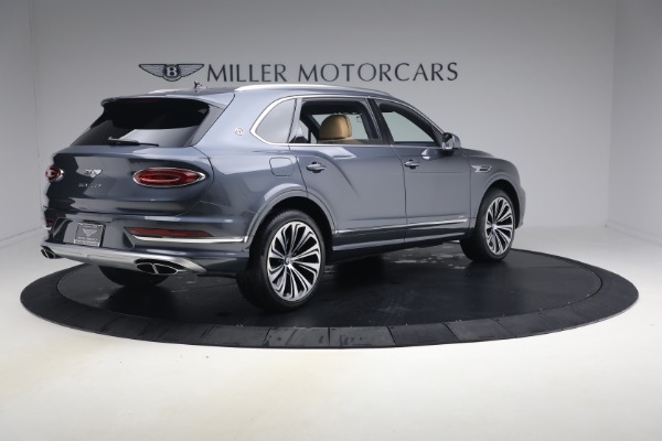 Used 2026 Bentley Bentayga EWB Azure V8 for sale $279,900 at Pagani of Greenwich in Greenwich CT 06830 8