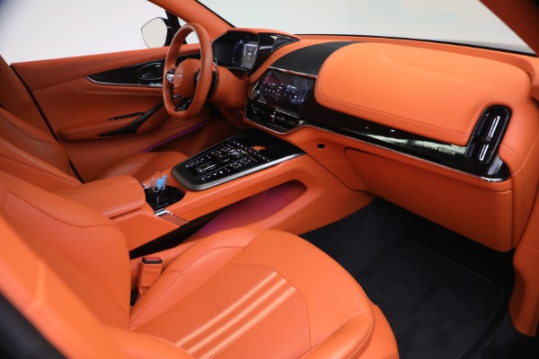 Used 2025 Aston Martin DBX 707 for sale $209,900 at Pagani of Greenwich in Greenwich CT 06830 19