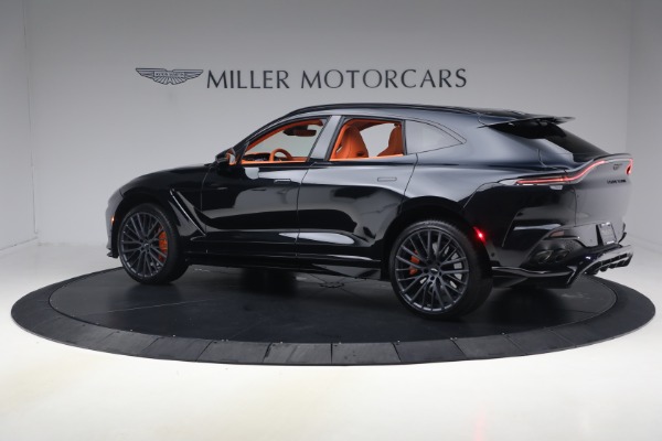 Used 2025 Aston Martin DBX 707 for sale $209,900 at Pagani of Greenwich in Greenwich CT 06830 4
