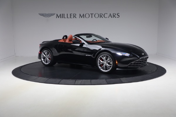 Used 2021 Aston Martin Vantage for sale $119,900 at Pagani of Greenwich in Greenwich CT 06830 10