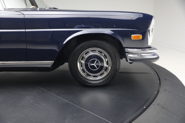 Used 1971 Mercedes-Benz 280SE 3.5 Cabriolet for sale $475,000 at Pagani of Greenwich in Greenwich CT 06830 21