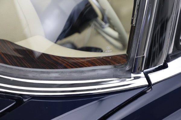 Used 1971 Mercedes-Benz 280SE 3.5 Cabriolet for sale $475,000 at Pagani of Greenwich in Greenwich CT 06830 27