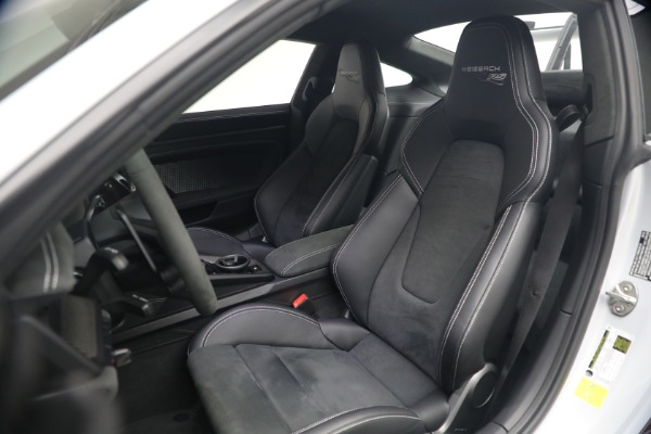 Used 2025 Porsche 911 GT3 RS for sale $479,900 at Pagani of Greenwich in Greenwich CT 06830 14