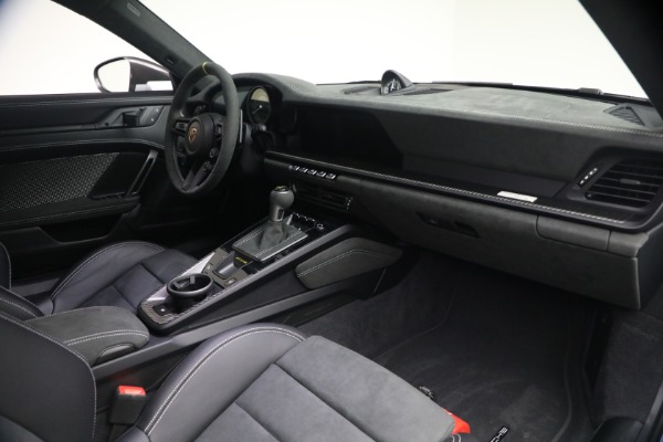 Used 2025 Porsche 911 GT3 RS for sale $479,900 at Pagani of Greenwich in Greenwich CT 06830 18